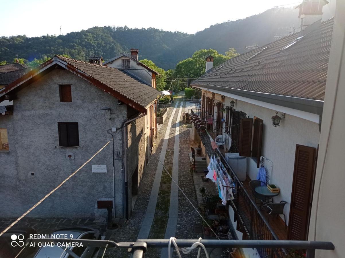 Appartement Da Nonna Pina à Cossogno Extérieur photo