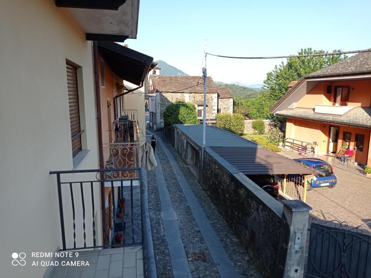 Appartement Da Nonna Pina à Cossogno Chambre photo