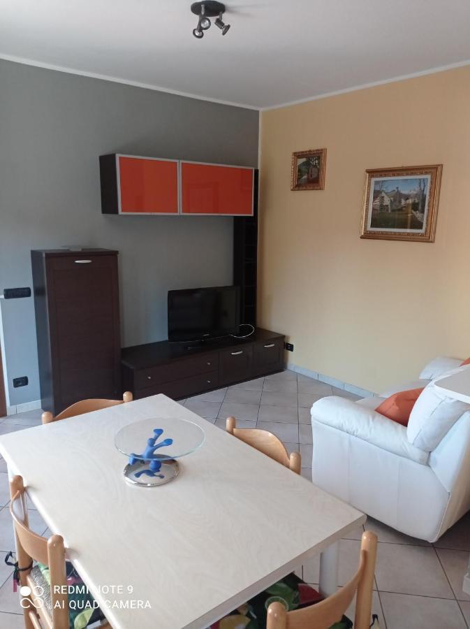 Appartement Da Nonna Pina à Cossogno Extérieur photo